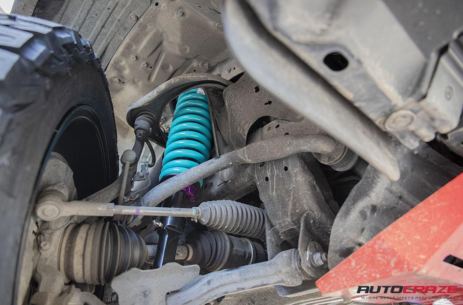 TOYOTA HILUX N80 4WD SHOK MATTE BLACK